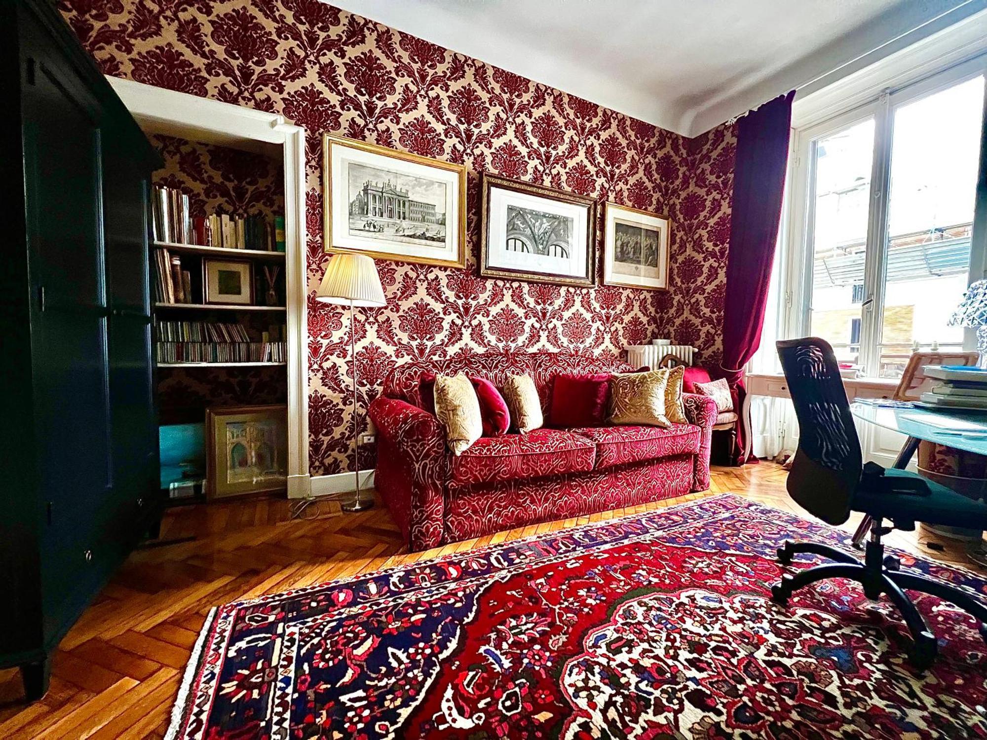 Luxury Room In Central Art Nouveau Building Next To Metro Station Milan Bagian luar foto